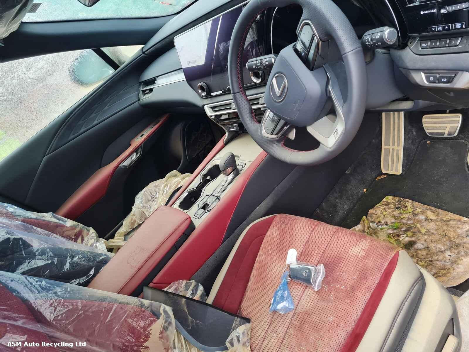 View Auto part Lexus Rx Series 2023 5 Door Mpv Breaking