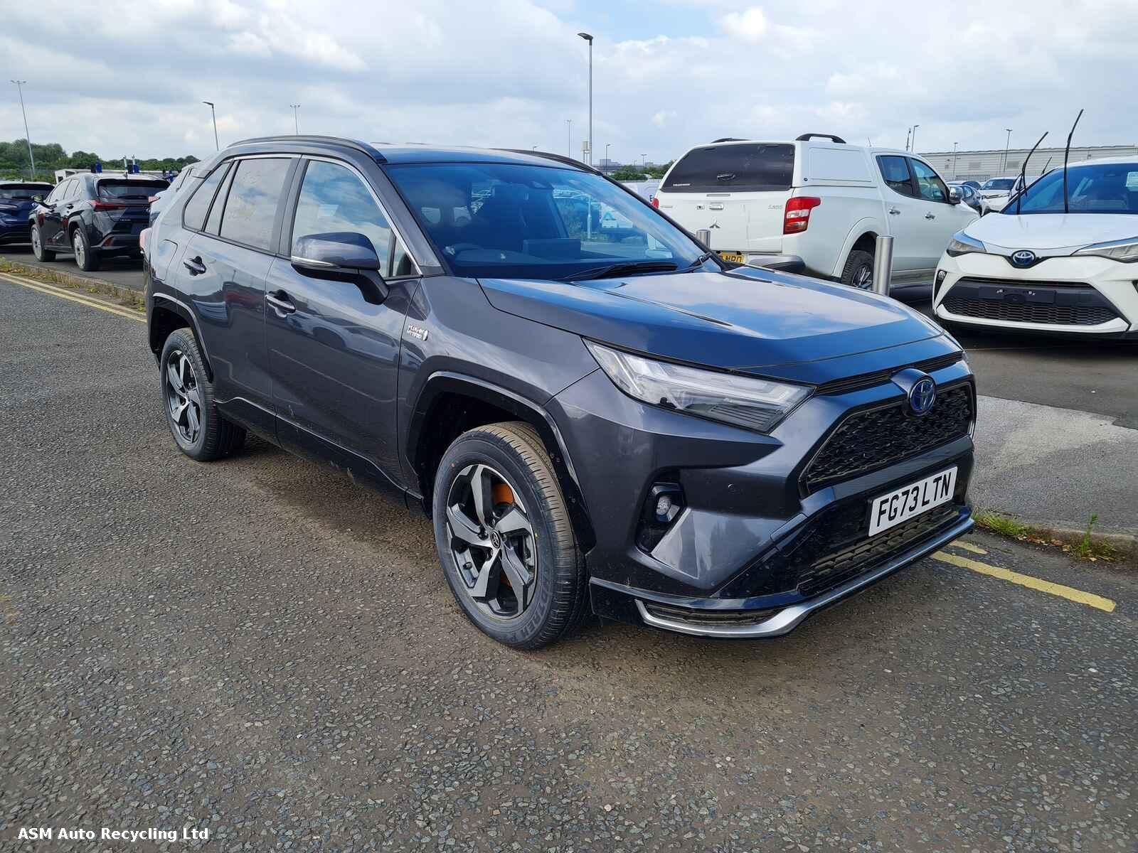 Image for a Toyota Rav 4 2023 5 Door Estate Breaking