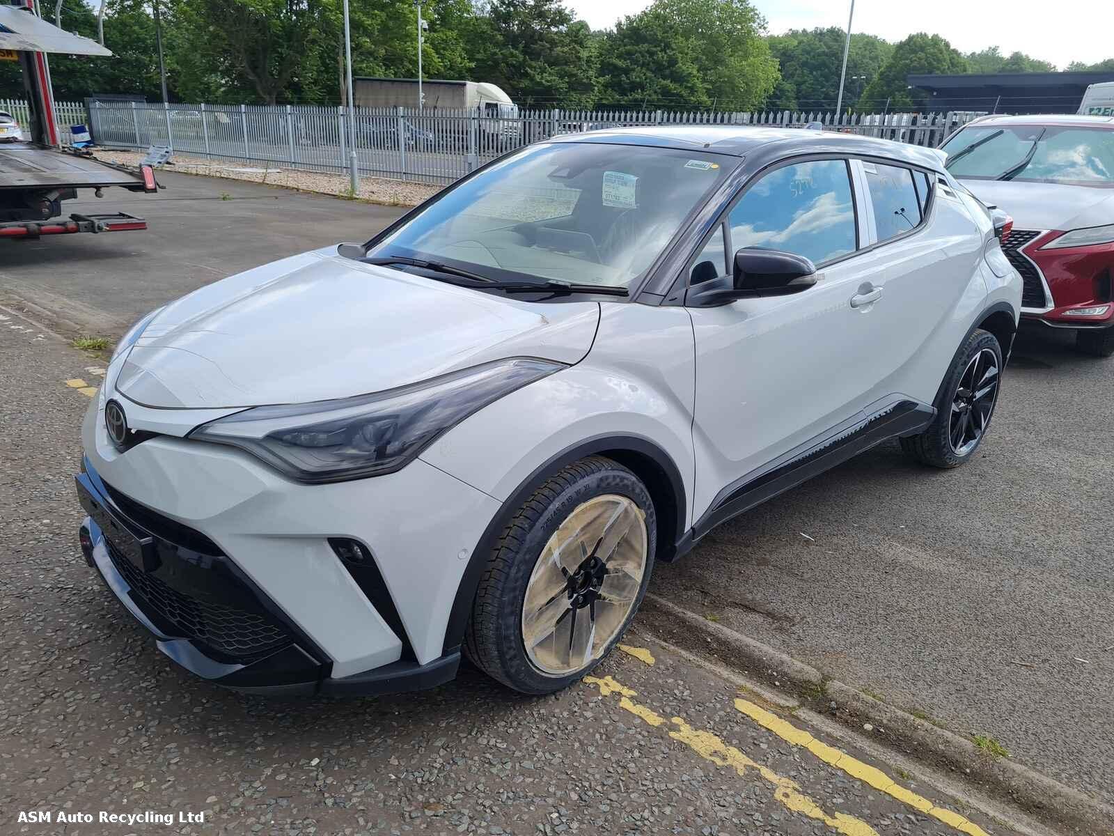 View Auto part Toyota C-hr 2023 5 Door Hatchback Breaking