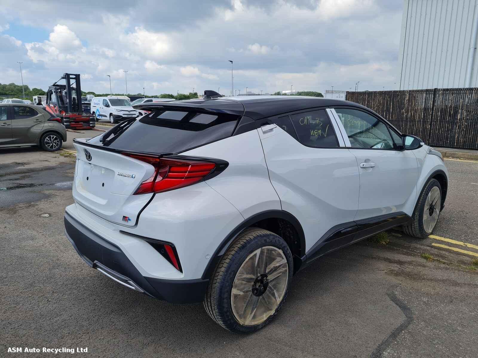 View Auto part Toyota C-hr 2023 5 Door Hatchback Breaking