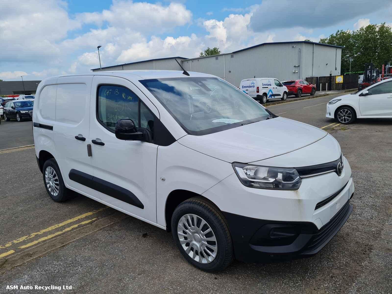 Image for a Toyota Proace City 2024 Unknown Van Breaking