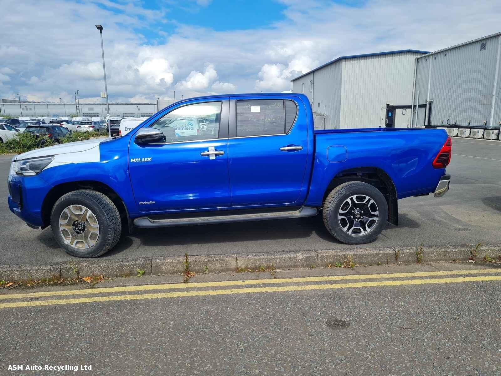 View Auto part Toyota Hilux 2024 Unknown Pickup Breaking