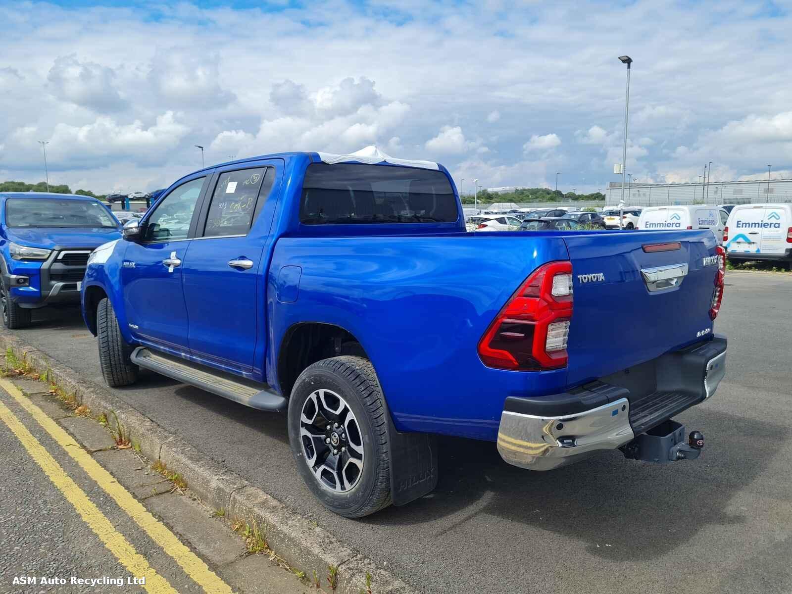View Auto part Toyota Hilux 2024 Unknown Pickup Breaking