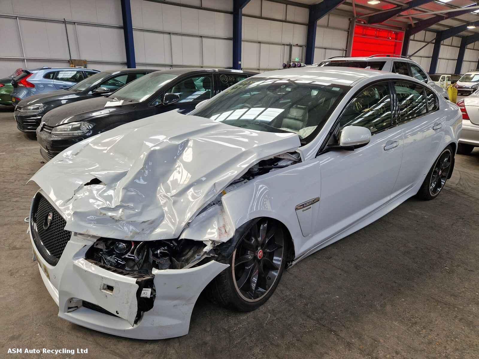 Jaguar Xf 2015 4 Door Saloon Breaking View Auto part Jaguar Xf 2015 4 Door Saloon Breaking