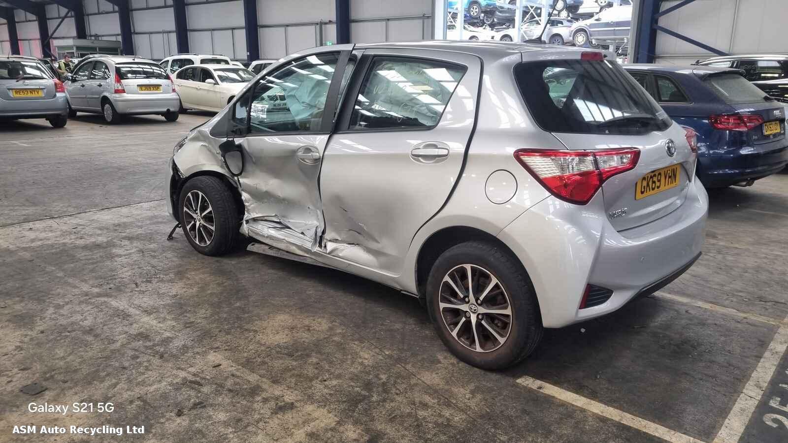 View Auto part Toyota Yaris 2019 5 Door Hatchback Breaking