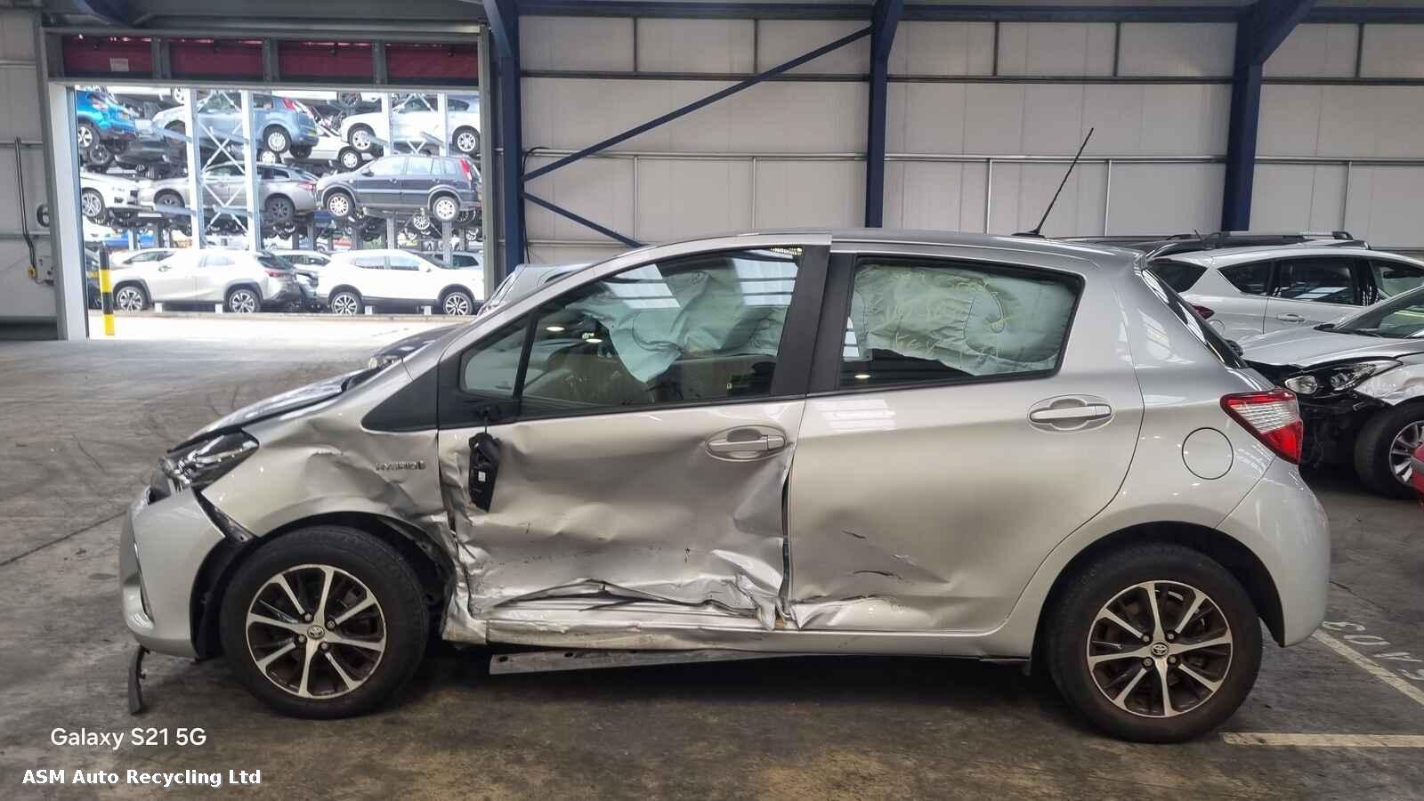 View Auto part Toyota Yaris 2019 5 Door Hatchback Breaking