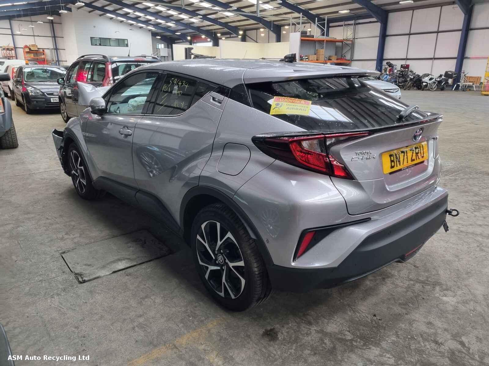 Toyota C-hr 2021 5 Door Hatchback Breaking View Auto part Toyota C-hr 2021 5 Door Hatchback Breaking