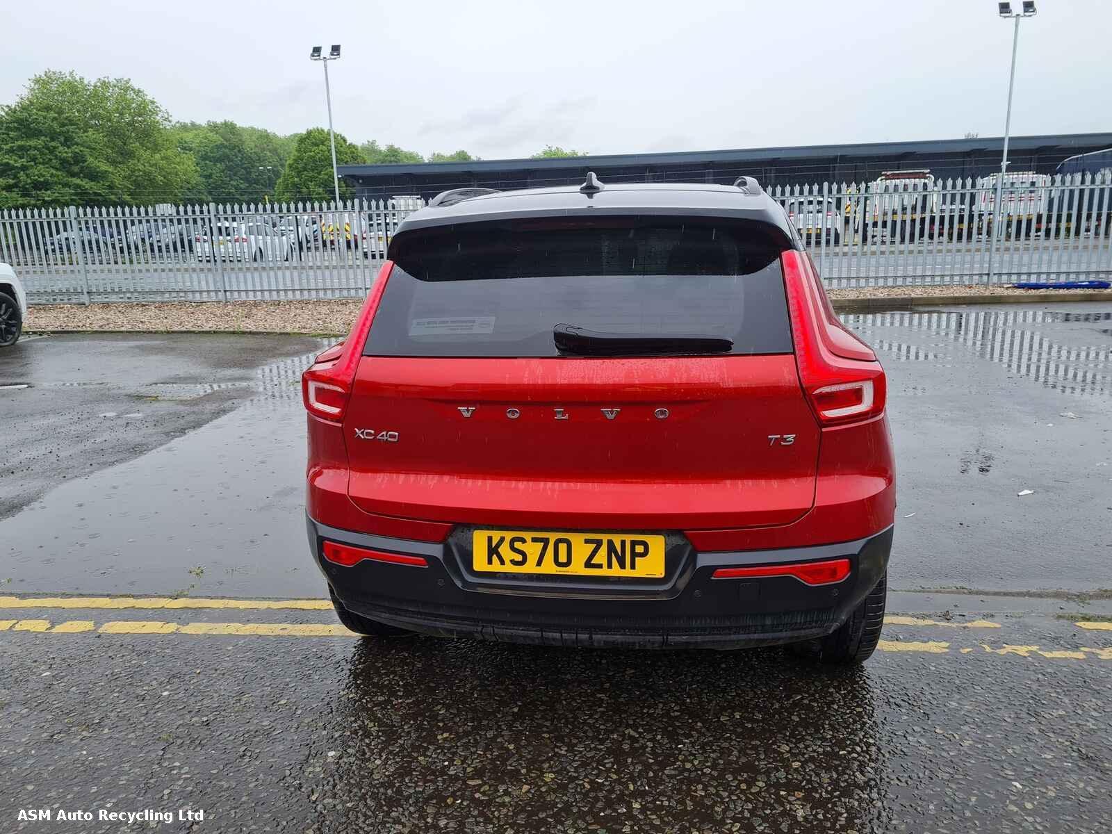 Volvo Xc40 2020 5 Door Estate Breaking View Auto part Volvo Xc40 2020 5 Door Estate Breaking