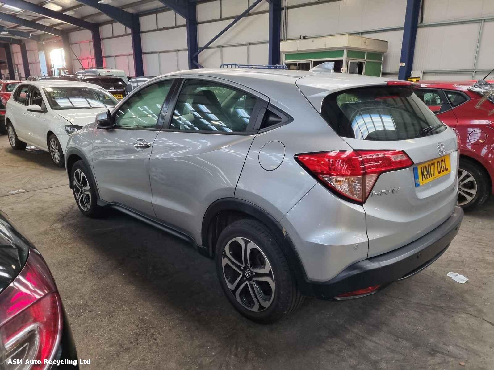 View Auto part Honda Hrv 2017 5 Door Hatchback Breaking