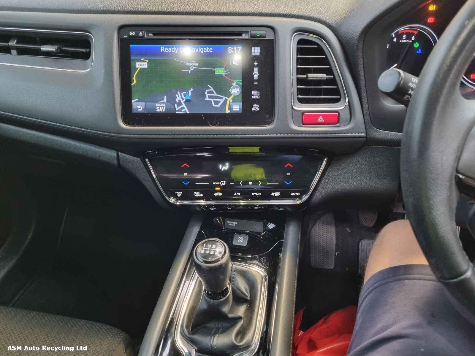 View Auto part Honda Hrv 2017 5 Door Hatchback Breaking
