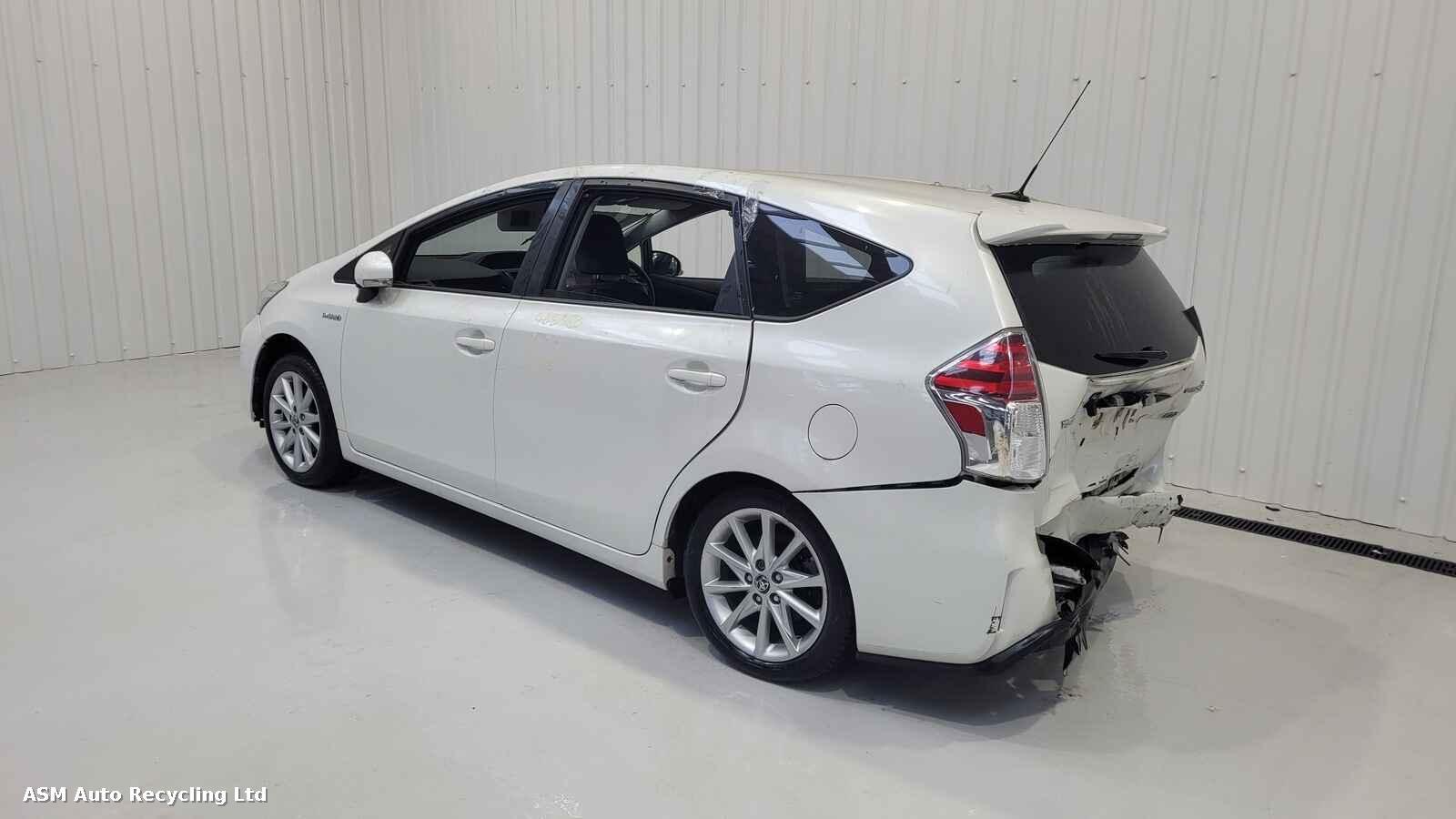 Toyota Prius Plus 2016 5 Door Mpv Breaking View Auto part Toyota Prius Plus 2016 5 Door Mpv Breaking