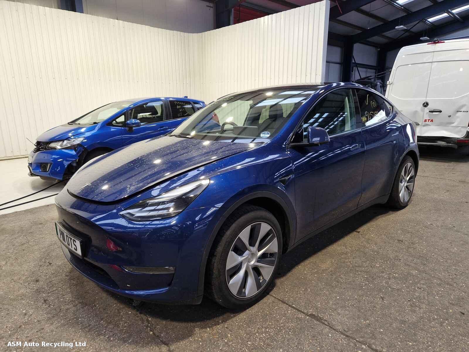 View Auto part Tesla Model Y 2022 5 Door Mpv Breaking