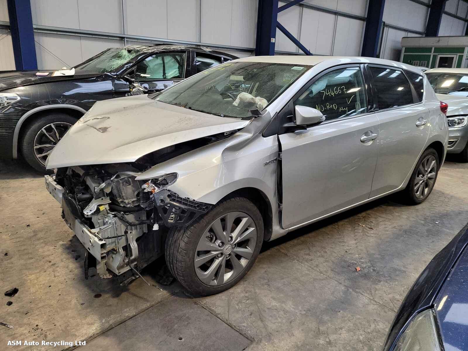 Toyota Auris 2017 5 Door Hatchback Breaking View Auto part Toyota Auris 2017 5 Door Hatchback Breaking