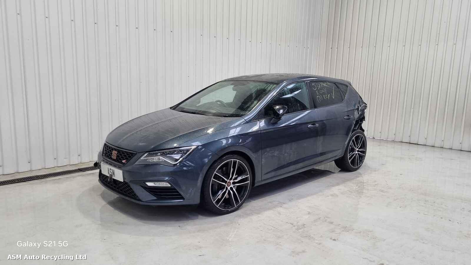 View Auto part Seat Leon 2019 5 Door Hatchback Breaking