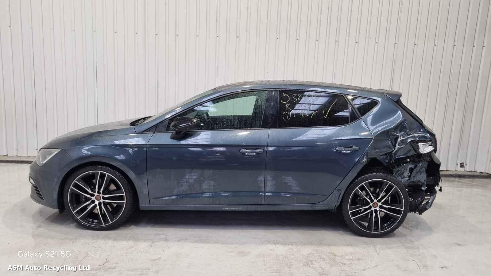 View Auto part Seat Leon 2019 5 Door Hatchback Breaking