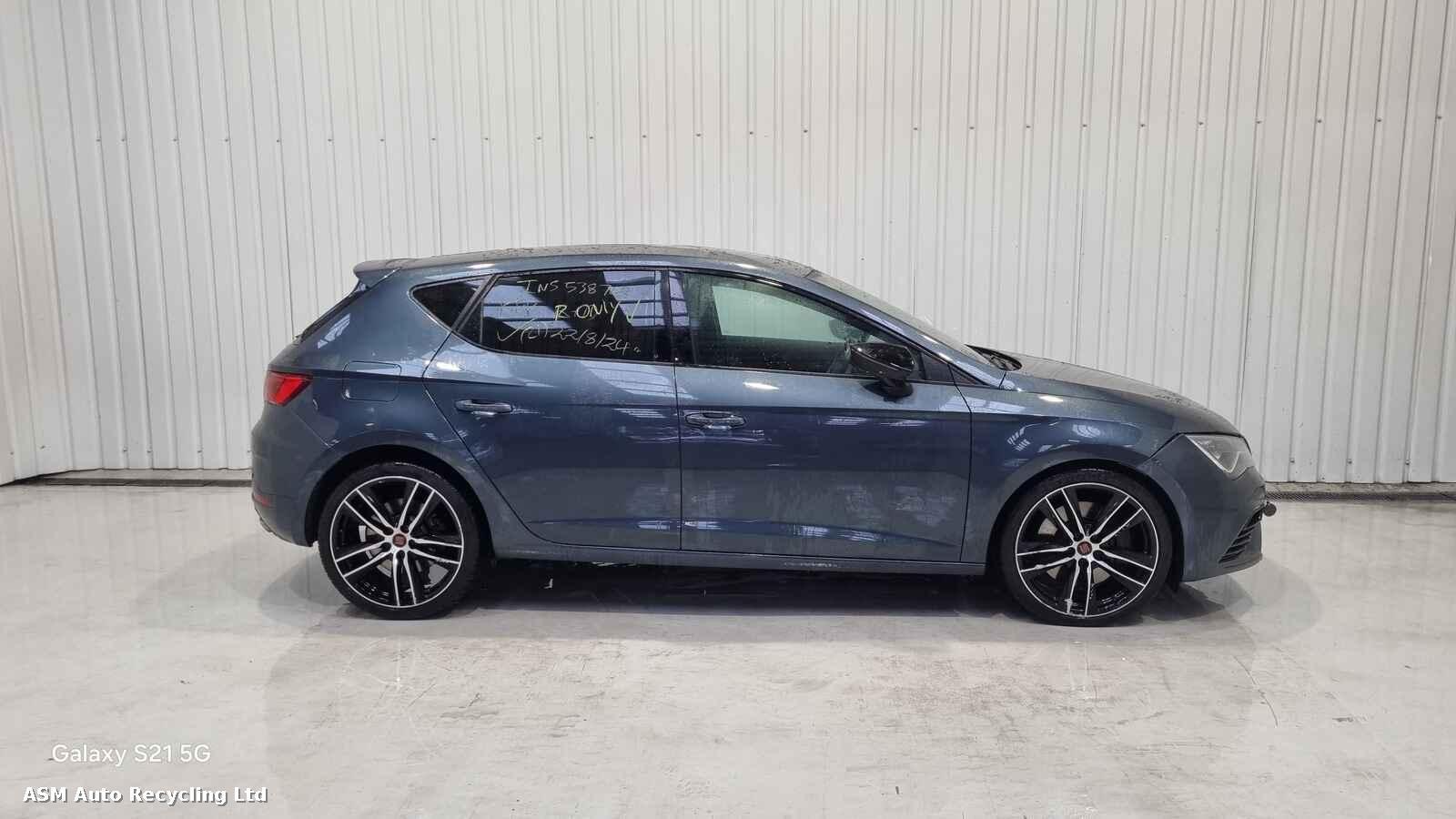 View Auto part Seat Leon 2019 5 Door Hatchback Breaking