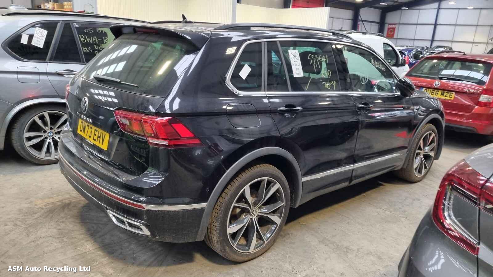 View Auto part Volkswagen Tiguan 2023 5 Door Estate Breaking