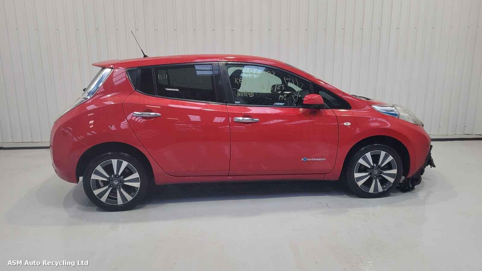 View Auto part Nissan Leaf 2017 5 Door Hatchback Breaking