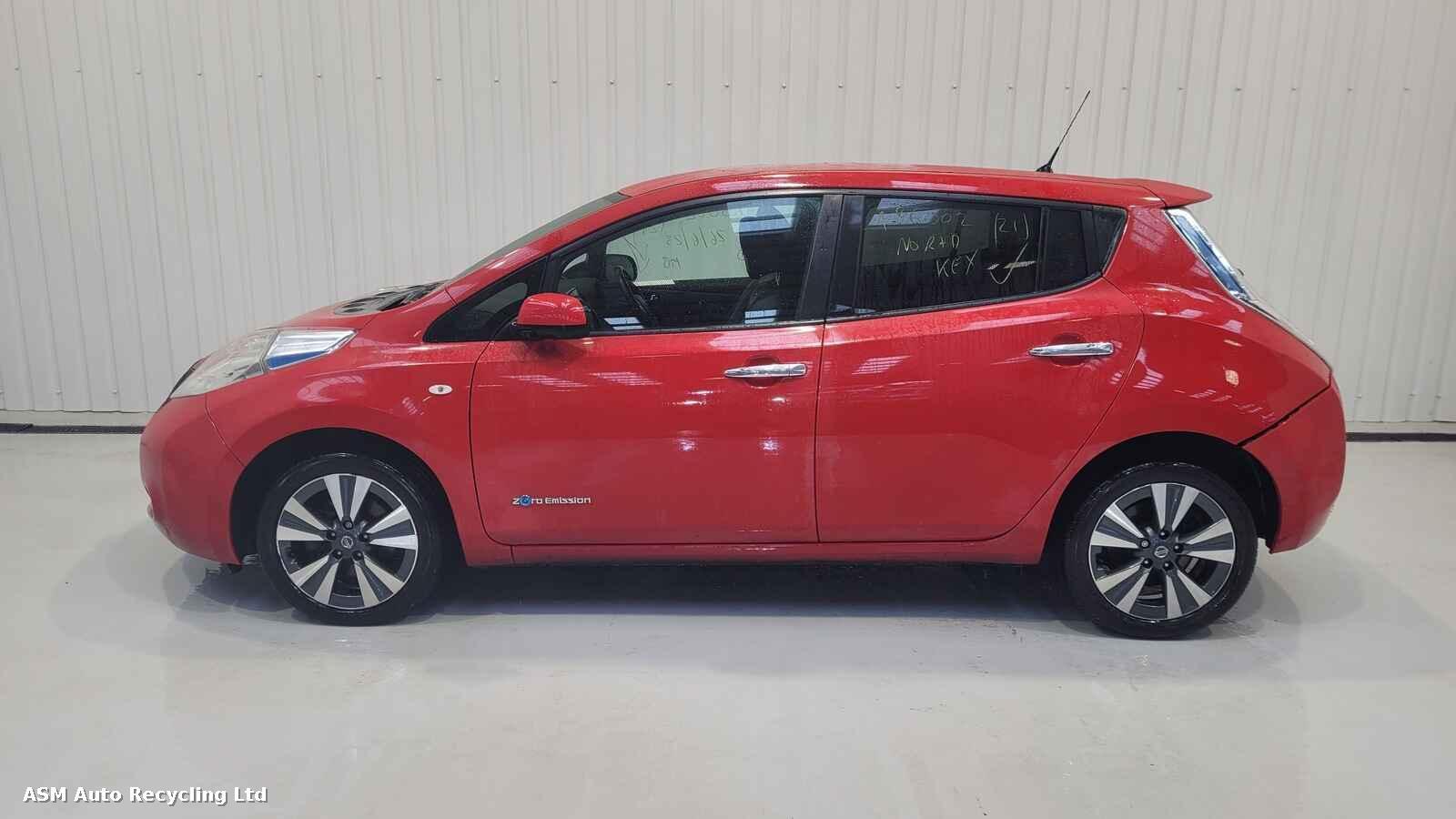 View Auto part Nissan Leaf 2017 5 Door Hatchback Breaking