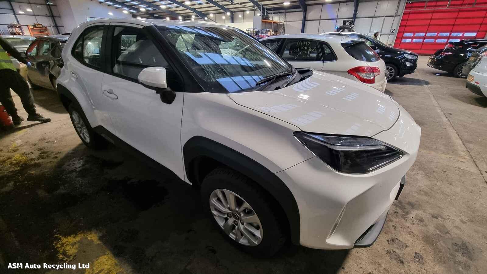 Image for a Toyota Yaris Cross 2024 5 Door Hatchback Breaking