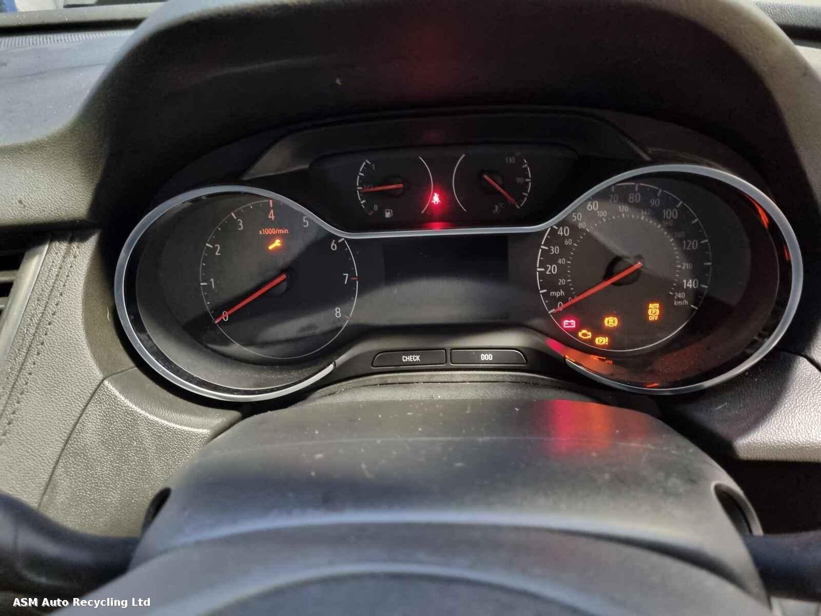 Vauxhall Grandland X 2021 5 Door Hatchback Breaking View Auto part Vauxhall Grandland X 2021 5 Door Hatchback Breaking