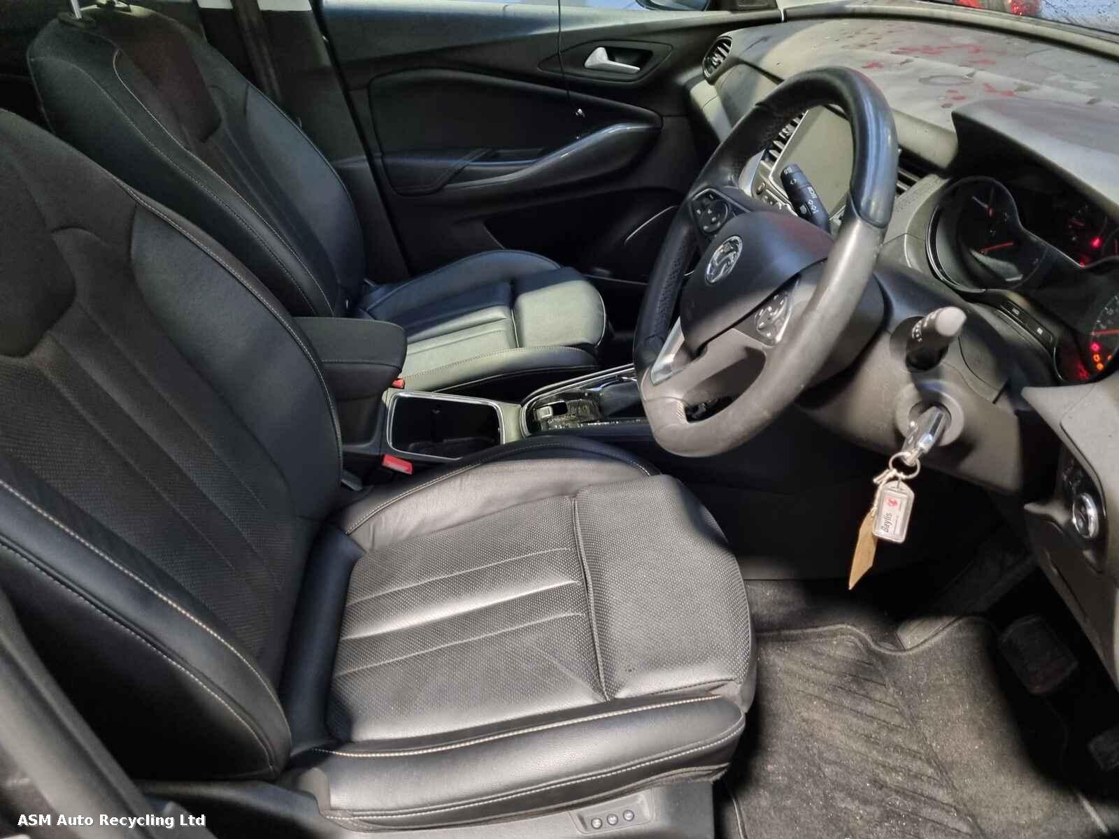 Vauxhall Grandland X 2021 5 Door Hatchback Breaking View Auto part Vauxhall Grandland X 2021 5 Door Hatchback Breaking