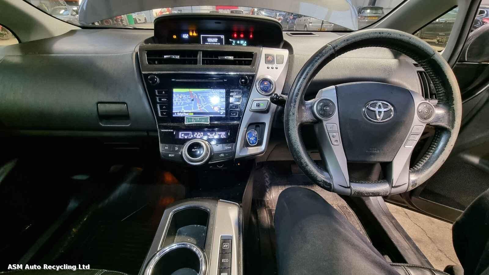 View Auto part Toyota Prius Plus 2016 5 Door Mpv Breaking