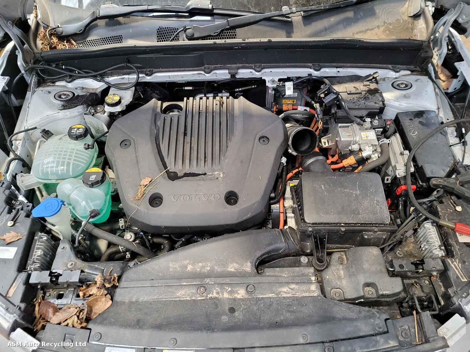 View Auto part Volvo Xc40 2021 5 Door Estate Breaking