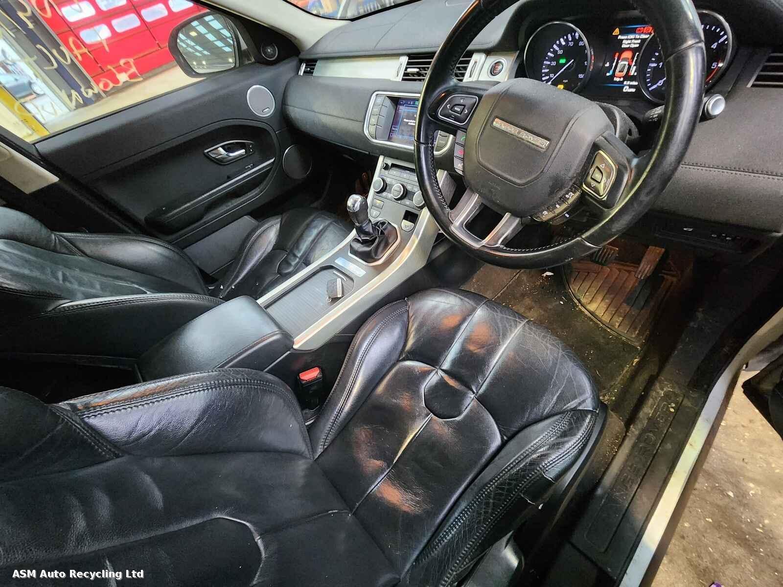 Land Rover Range Rover Evoque 2013 5 Door Estate Breaking View Auto part Land Rover Range Rover Evoque 2013 5 Door Estate Breaking