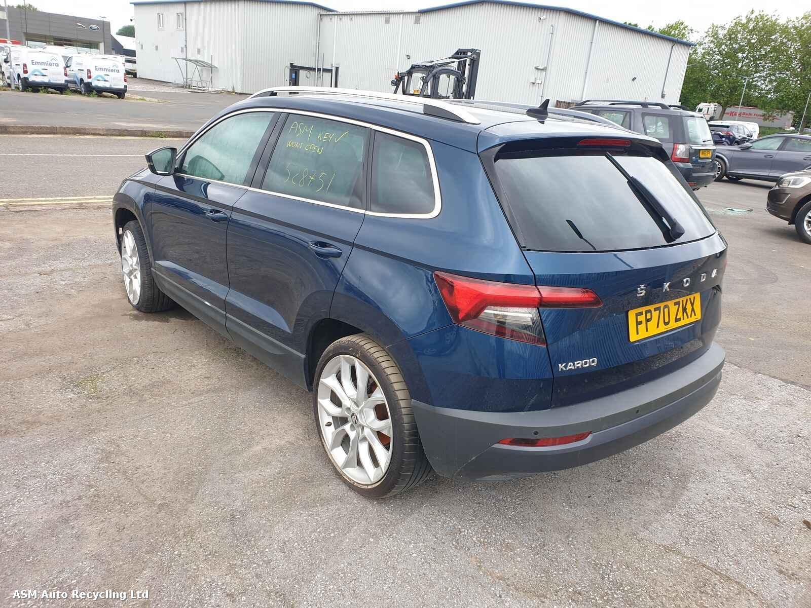 View Auto part Skoda Karoq 2020 5 Door Estate Breaking