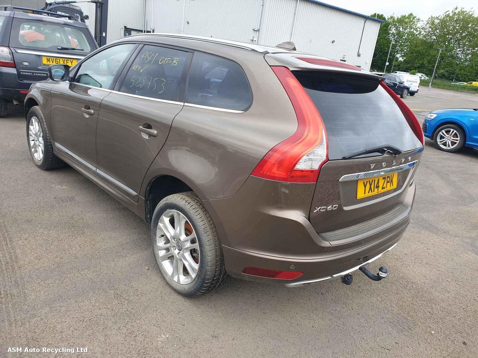 View Auto part Volvo Xc60 2014 5 Door Estate Breaking