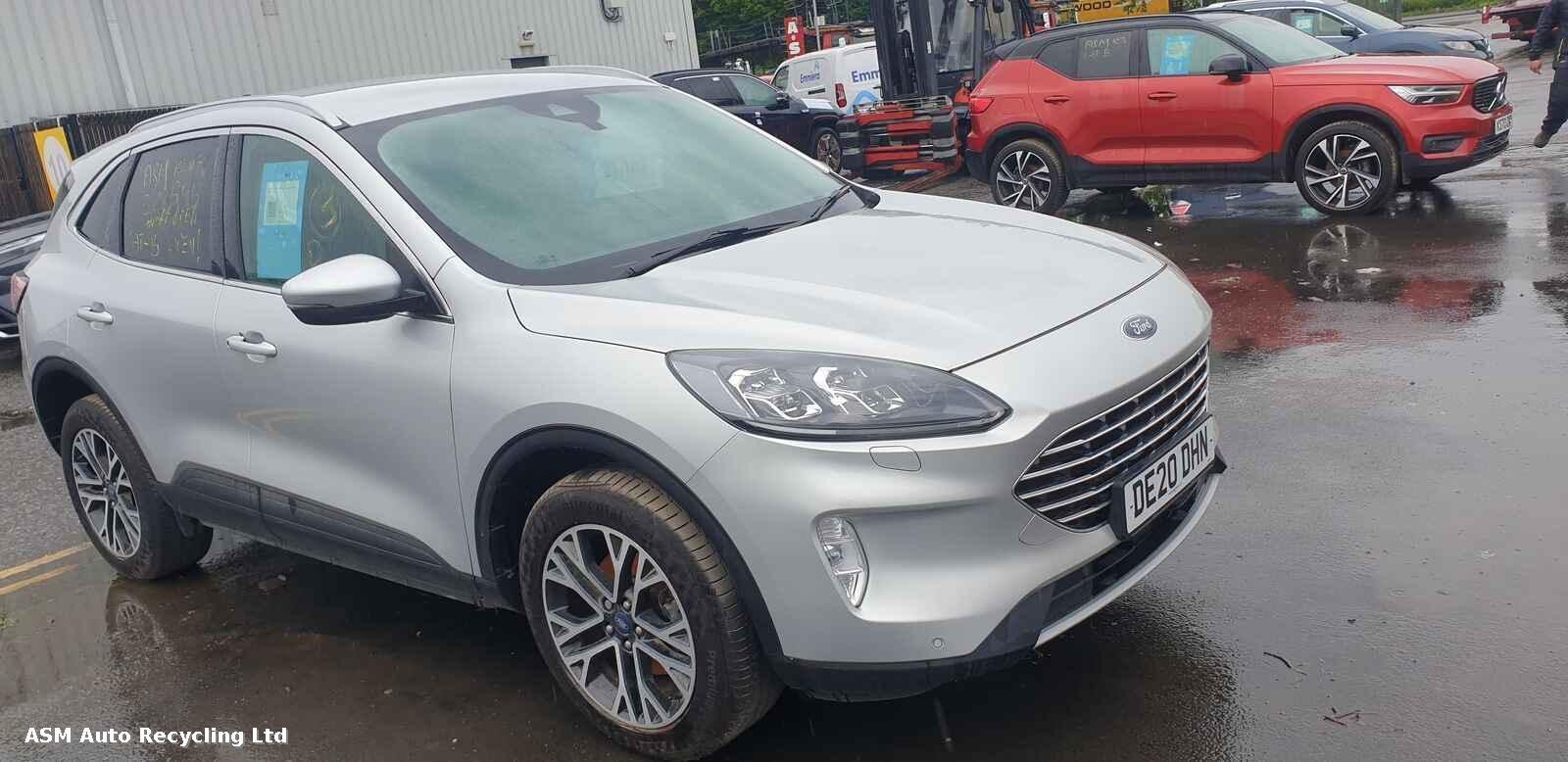 Image for a Ford Kuga 2020 5 Door Hatchback Breaking