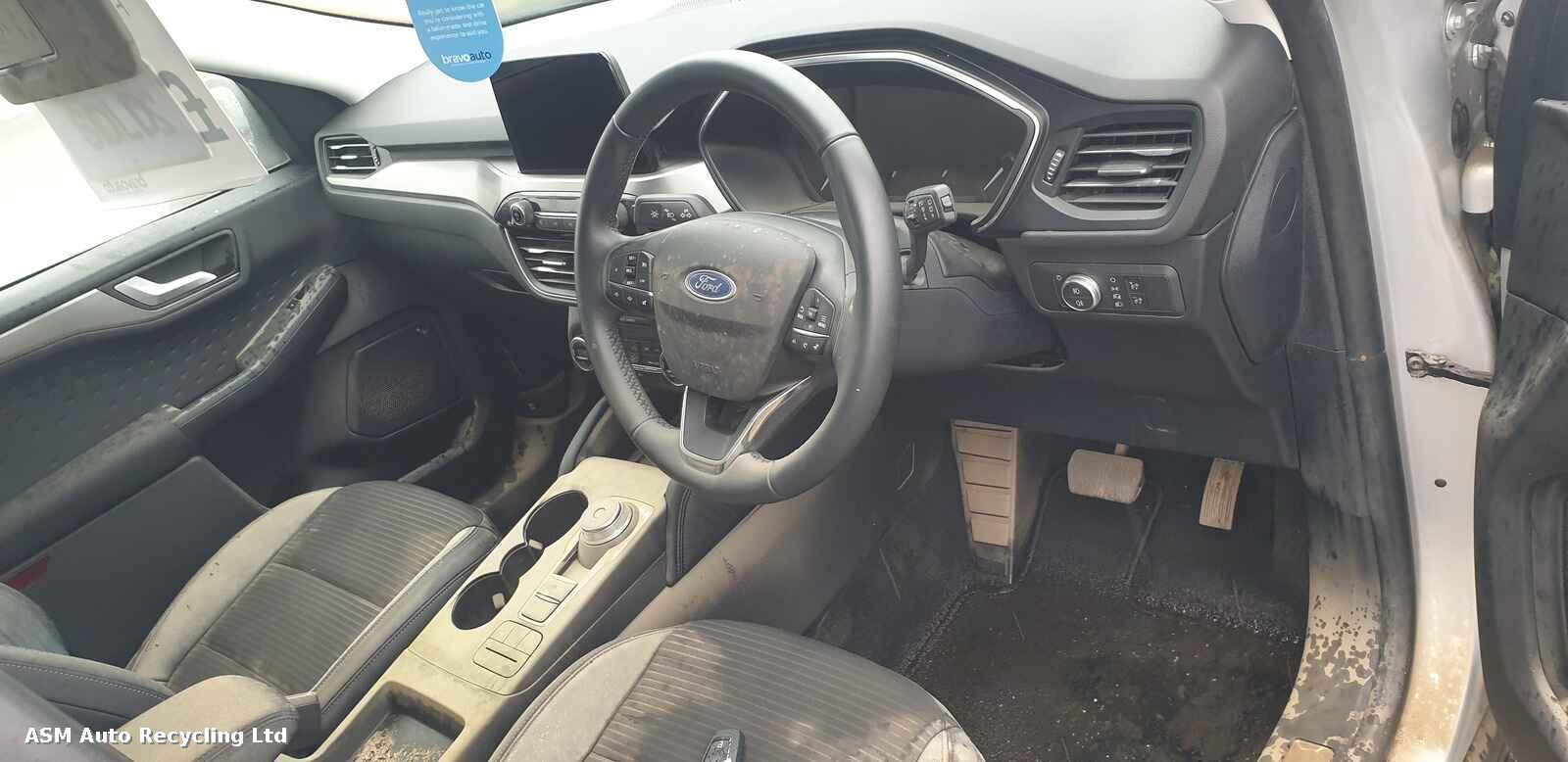 View Auto part Ford Kuga 2020 5 Door Hatchback Breaking