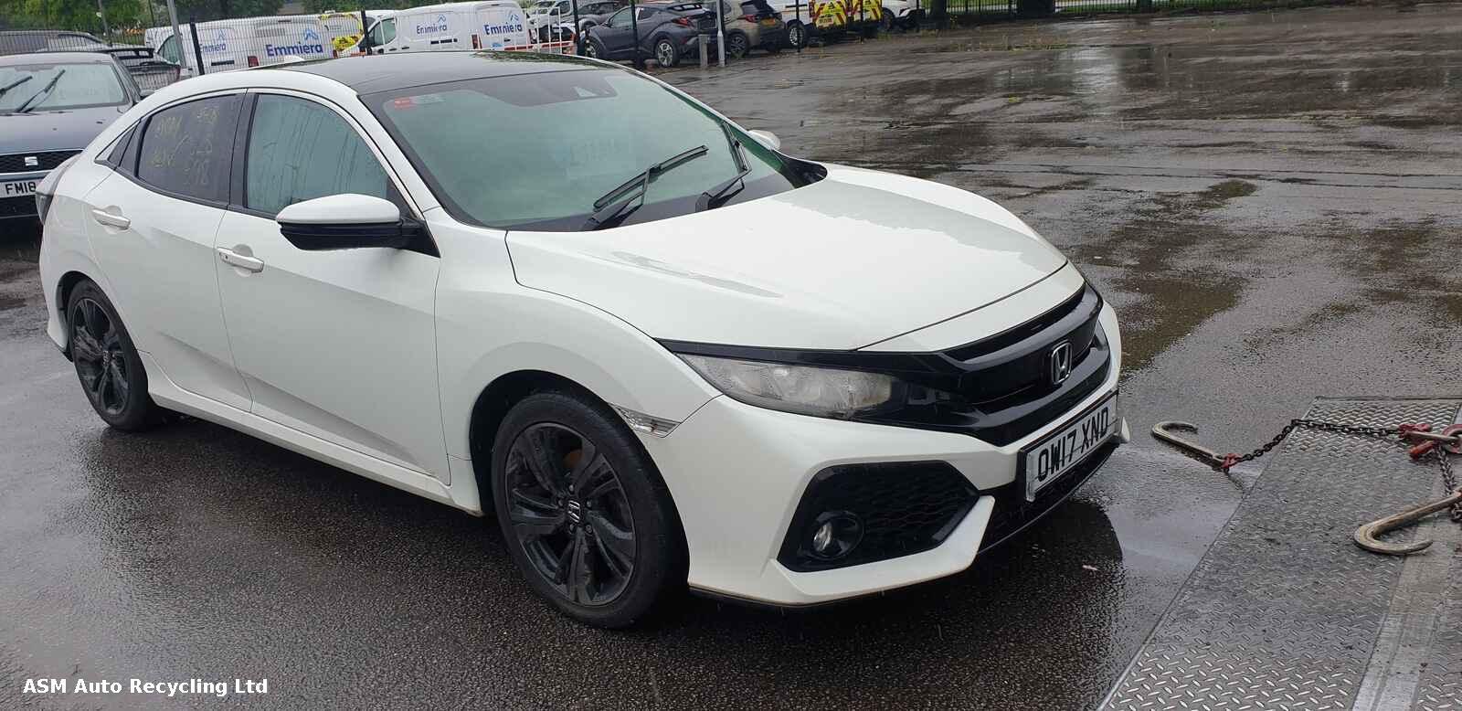 Image for a Honda Civic 2017 5 Door Hatchback Breaking