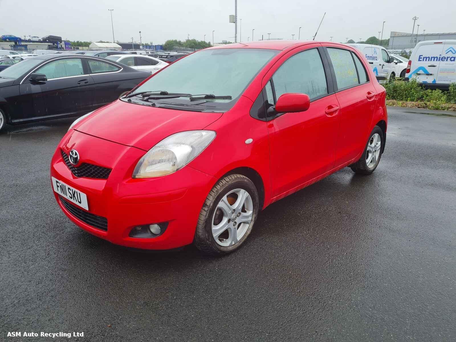 View Auto part Toyota Yaris 2011 5 Door Hatchback Breaking