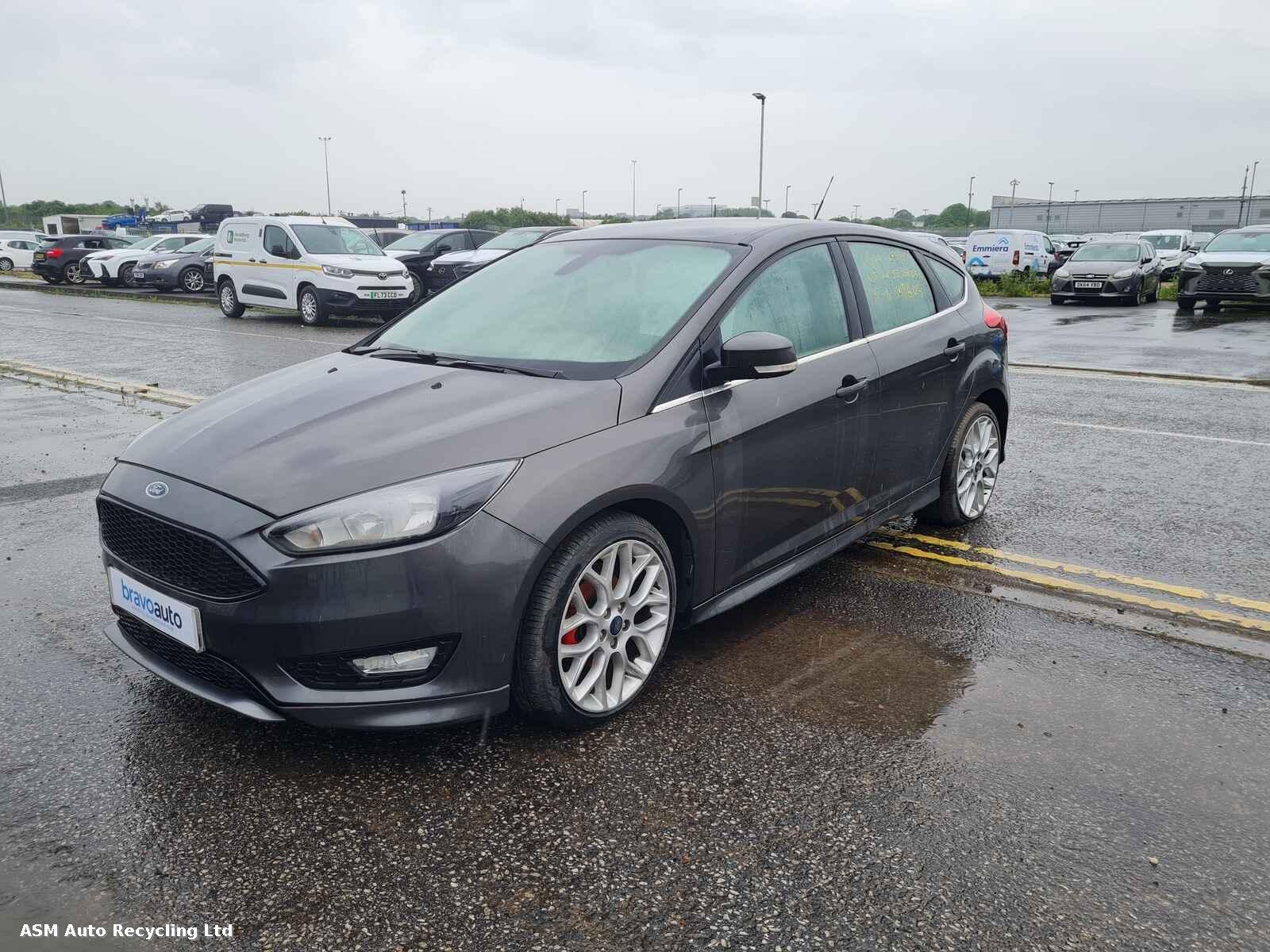 View Auto part Ford Focus 2015 5 Door Hatchback Breaking