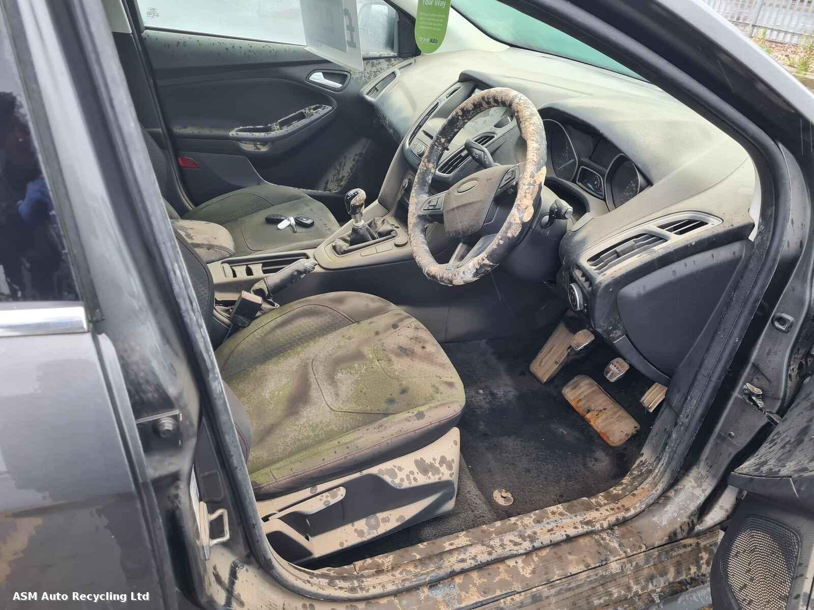 View Auto part Ford Focus 2015 5 Door Hatchback Breaking