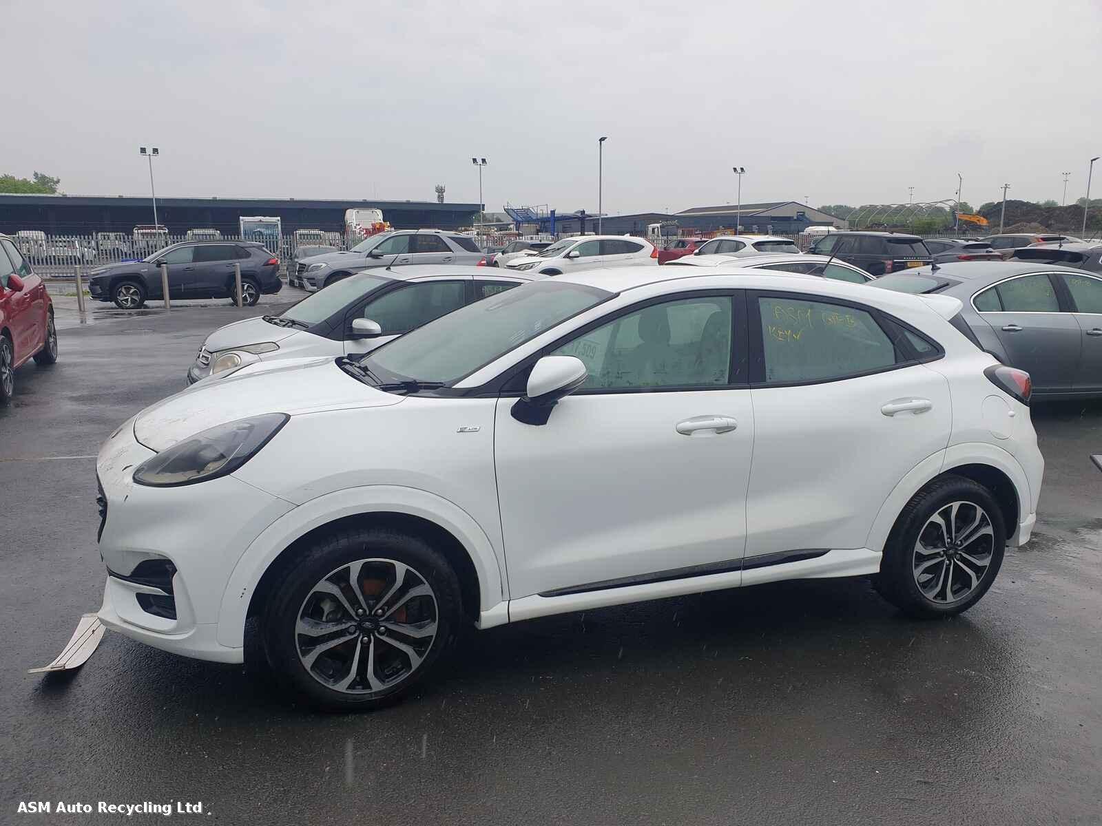 View Auto part Ford Puma 2020 5 Door Hatchback Breaking