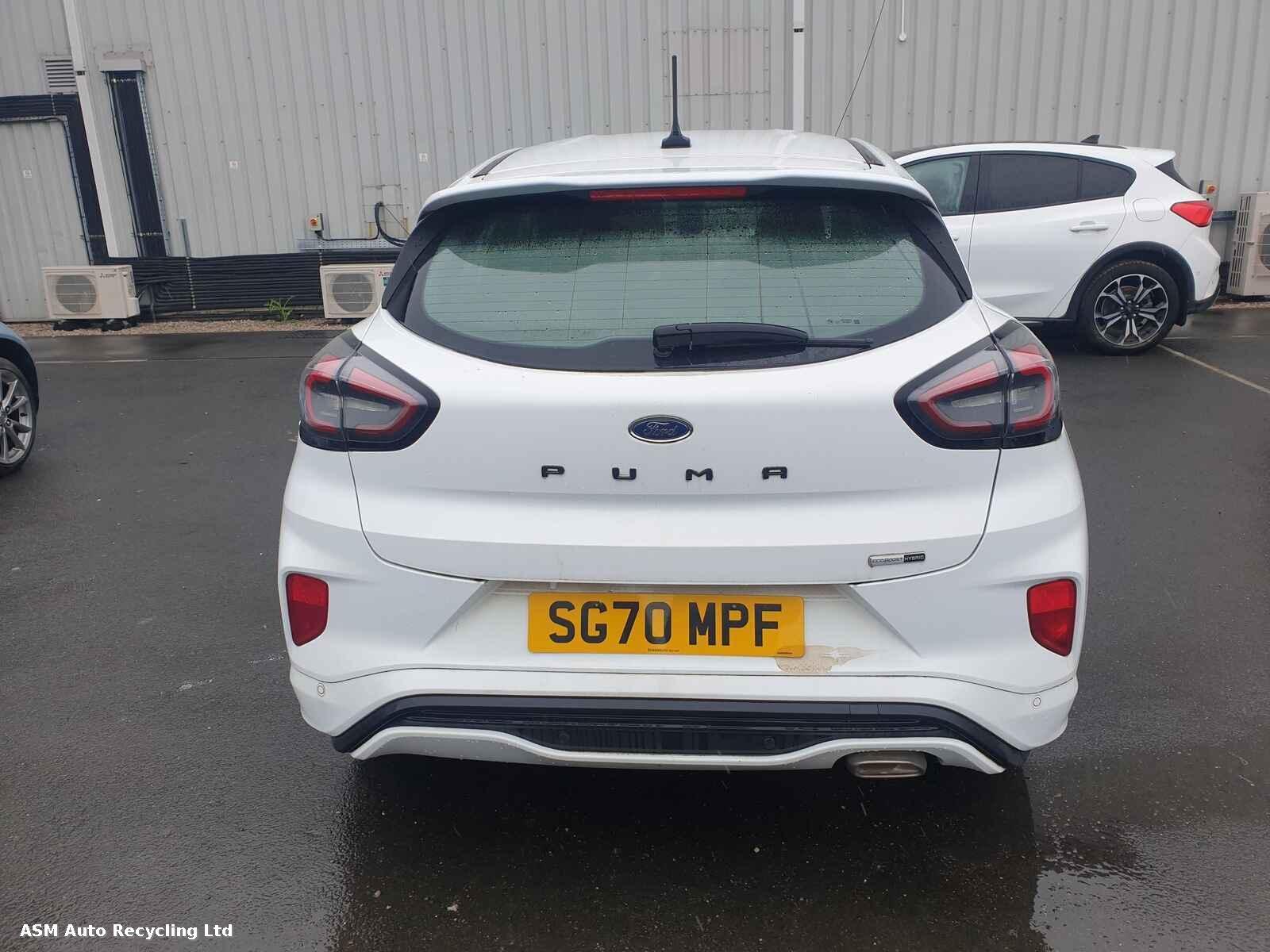 View Auto part Ford Puma 2020 5 Door Hatchback Breaking