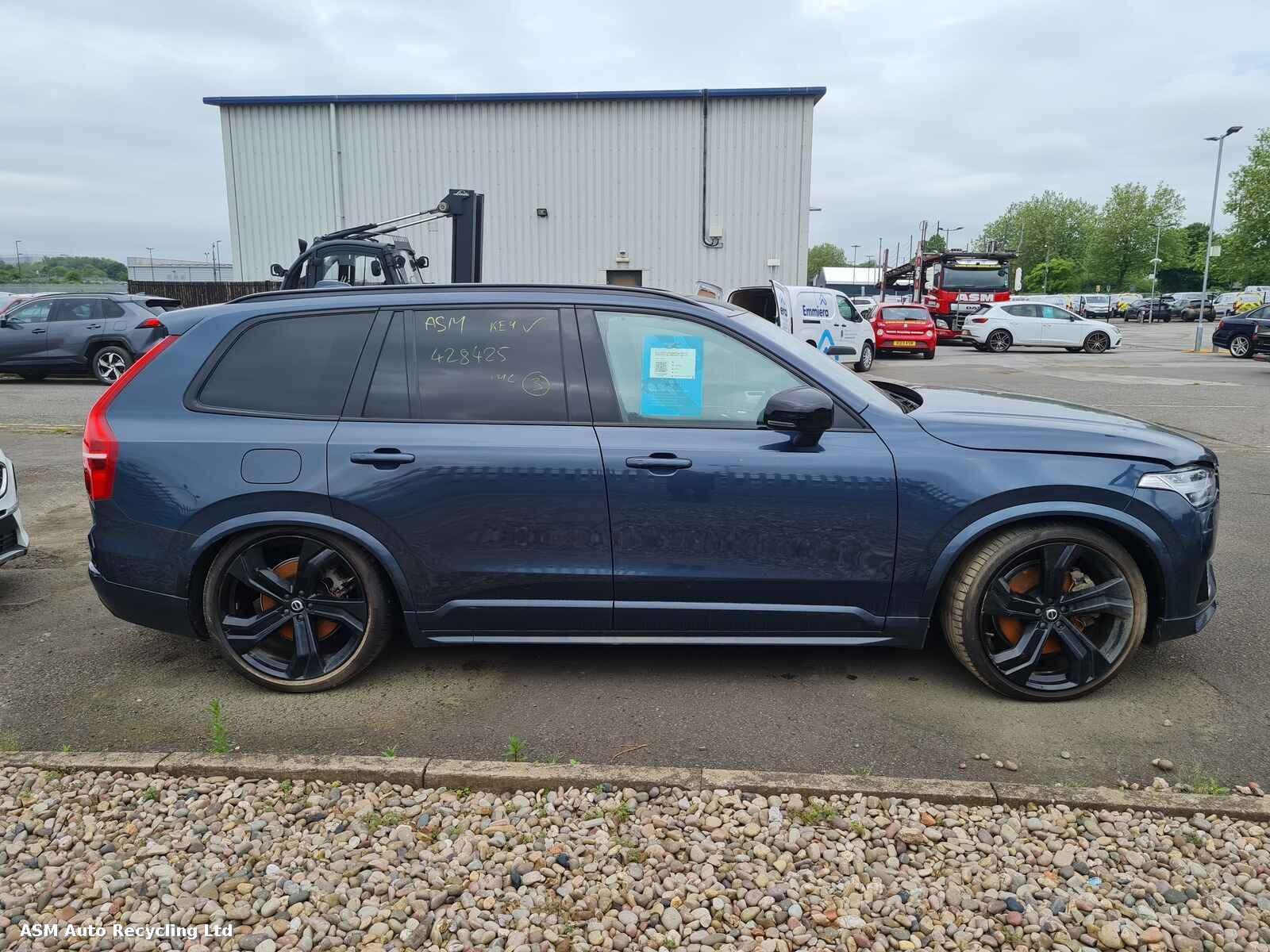 View Auto part Volvo Xc90 2021 5 Door Estate Breaking