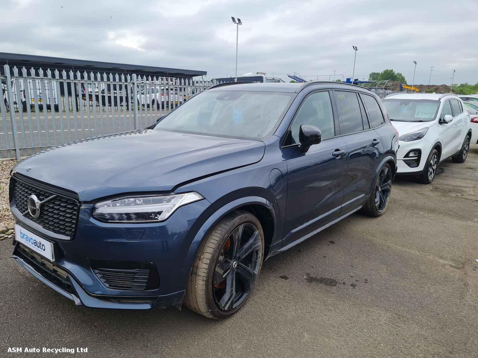 View Auto part Volvo Xc90 2021 5 Door Estate Breaking