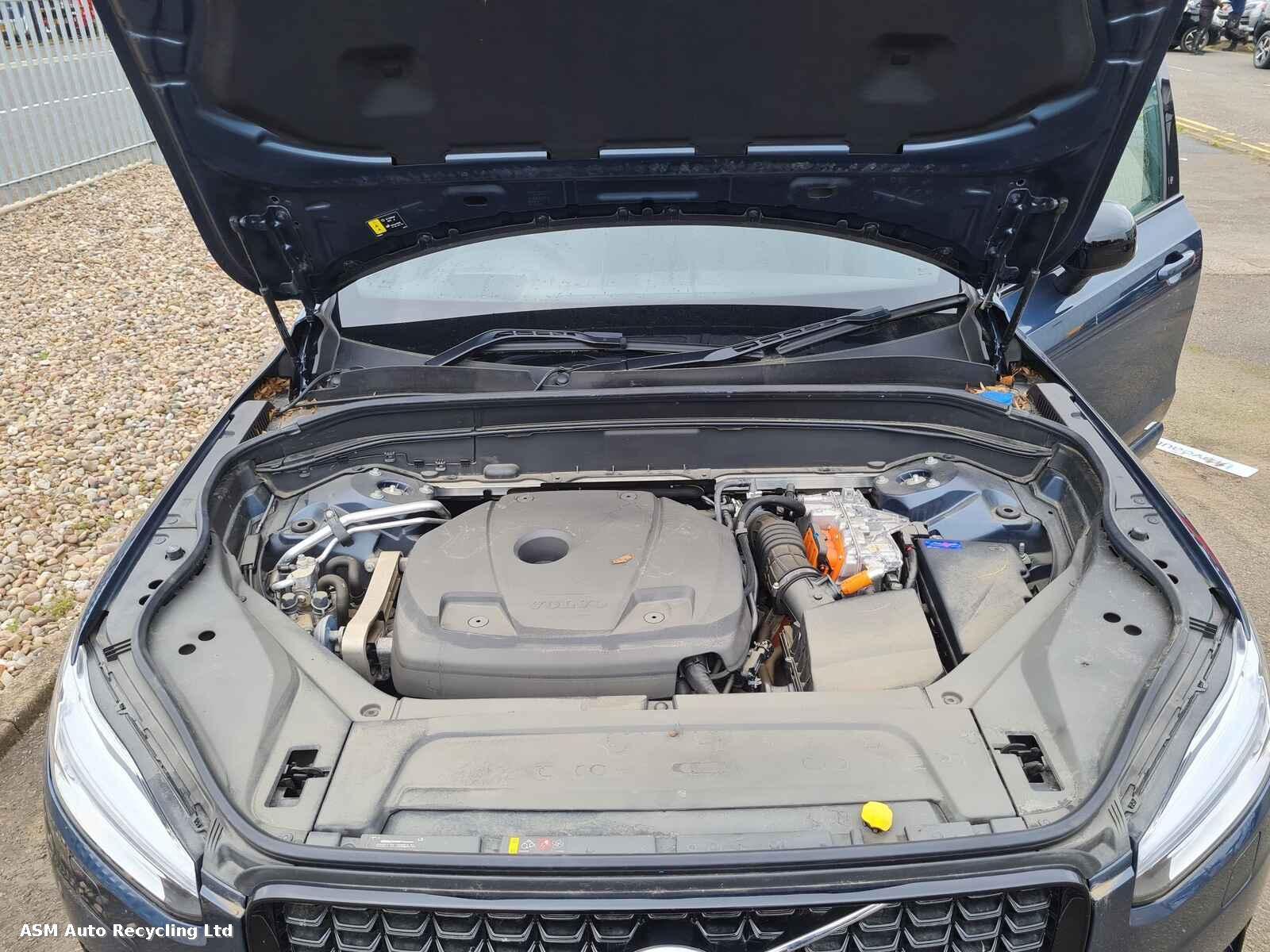 View Auto part Volvo Xc90 2021 5 Door Estate Breaking