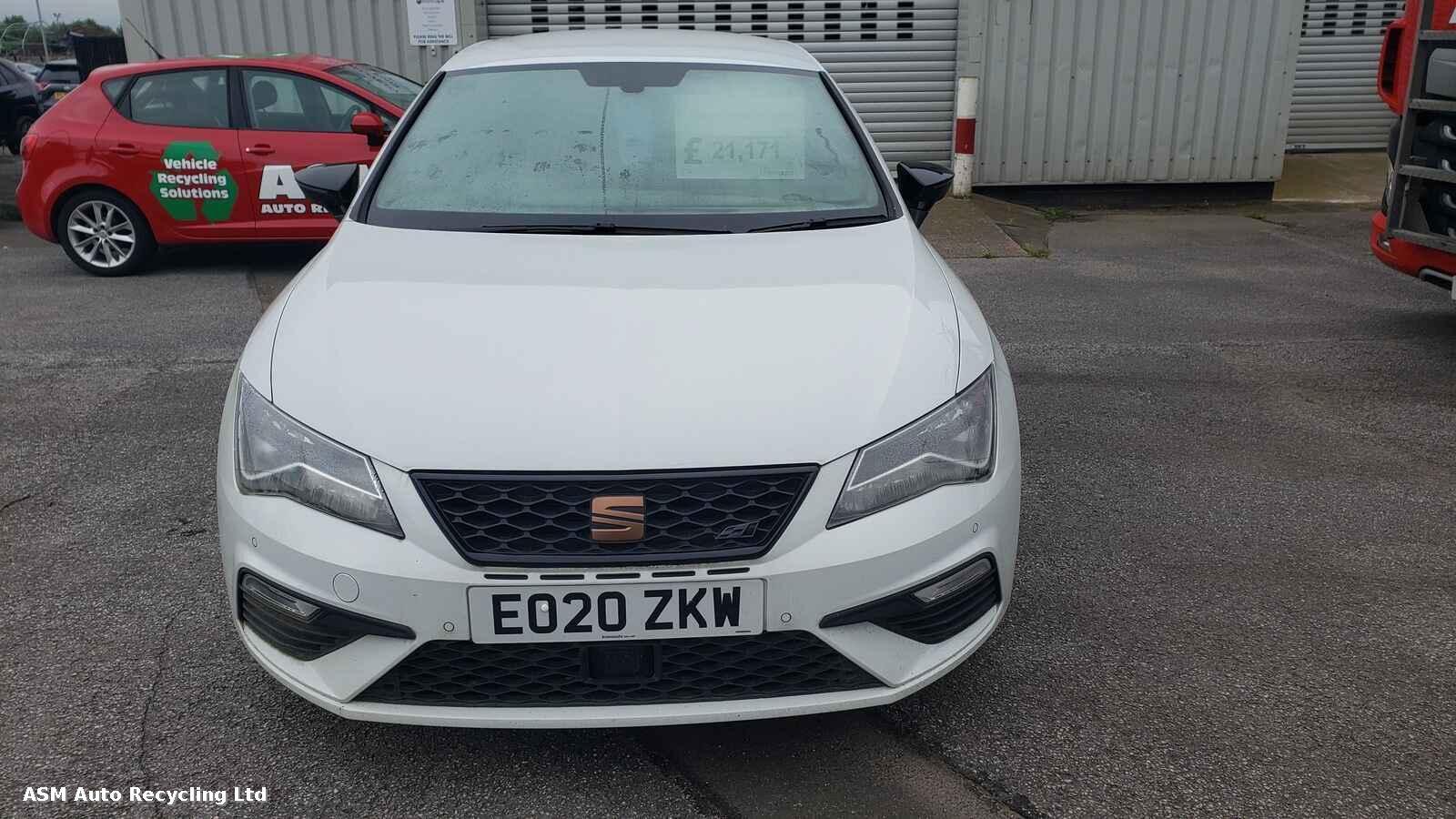 View Auto part Seat Leon 2020 5 Door Hatchback Breaking