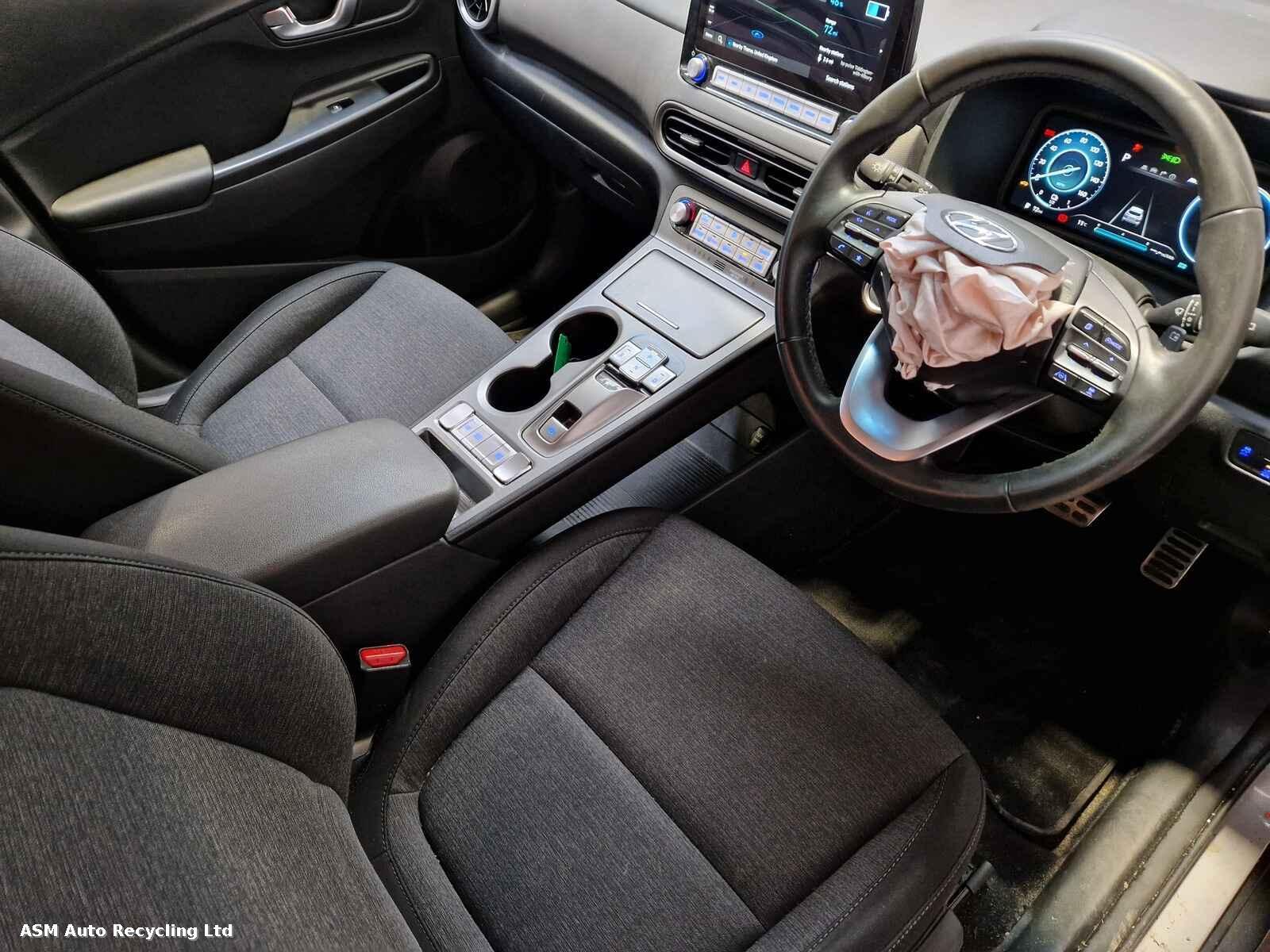 View Auto part Hyundai Kona 2023 5 Door Hatchback Breaking