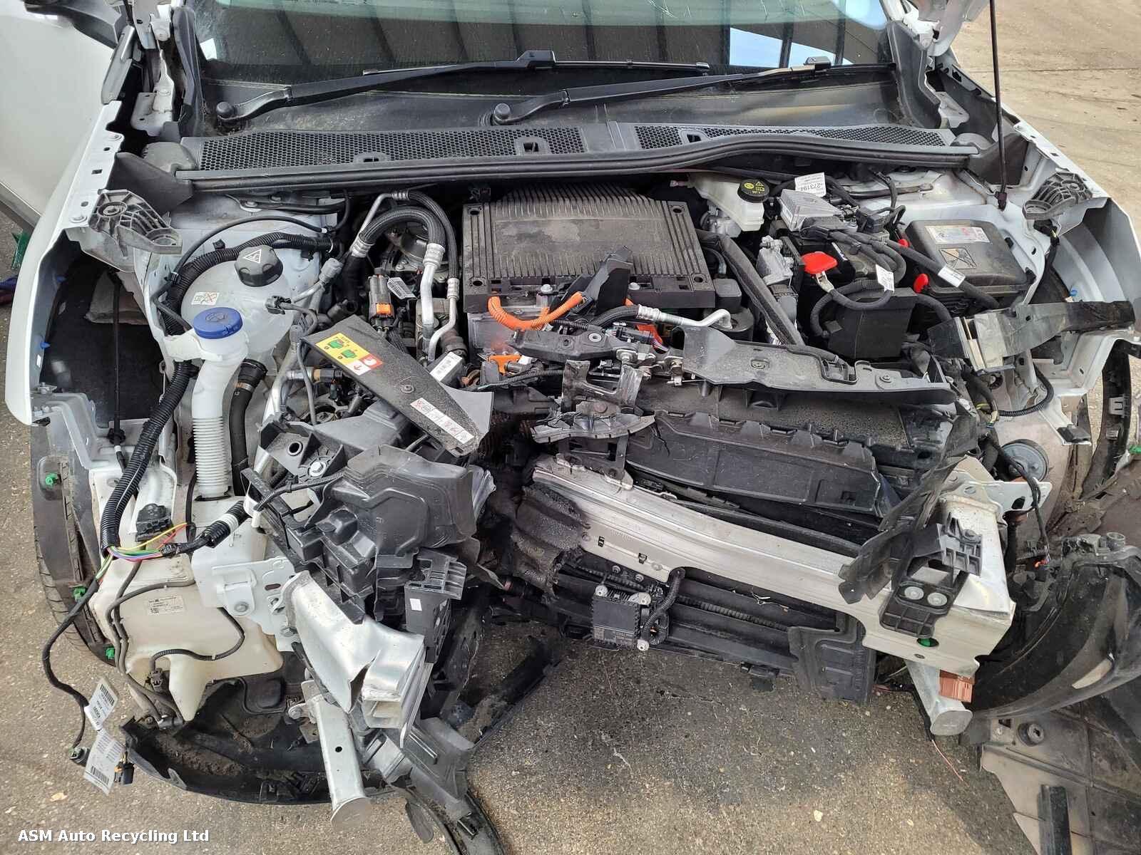 View Auto part Peugeot 2008 2020 5 Door Hatchback Breaking