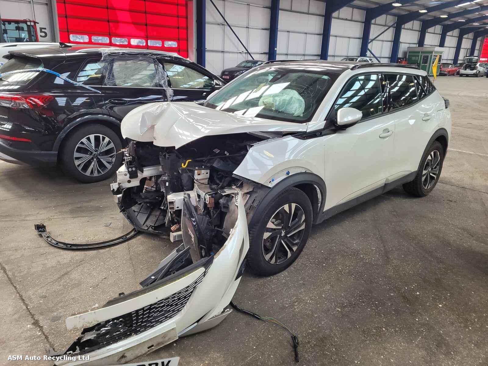 View Auto part Peugeot 2008 2020 5 Door Hatchback Breaking