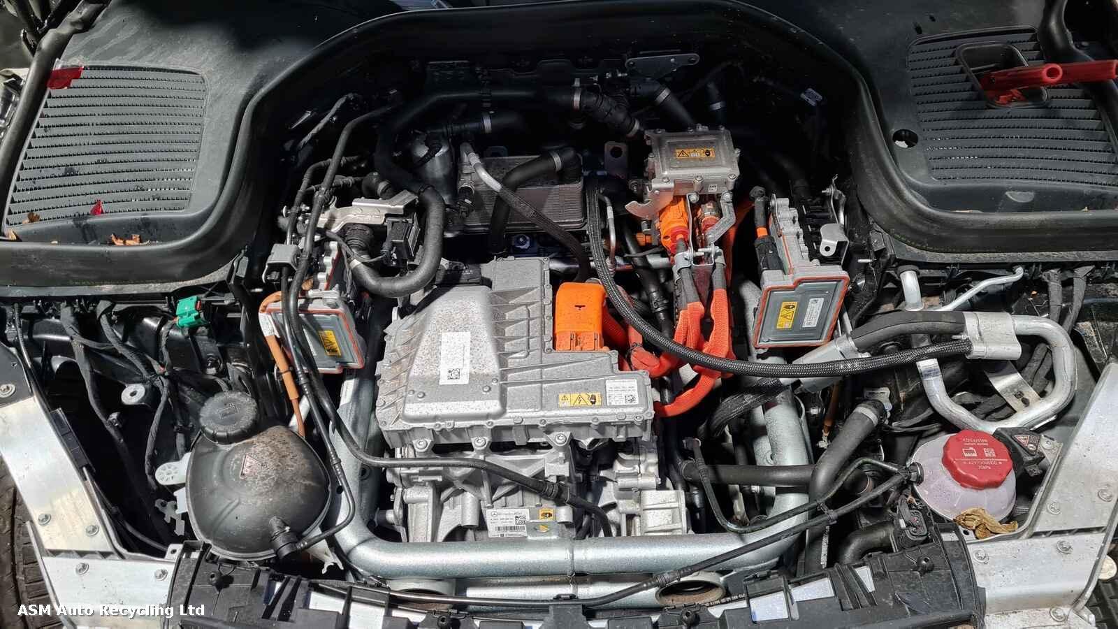 View Auto part Mercedes Eqc 2022 5 Door Estate Breaking