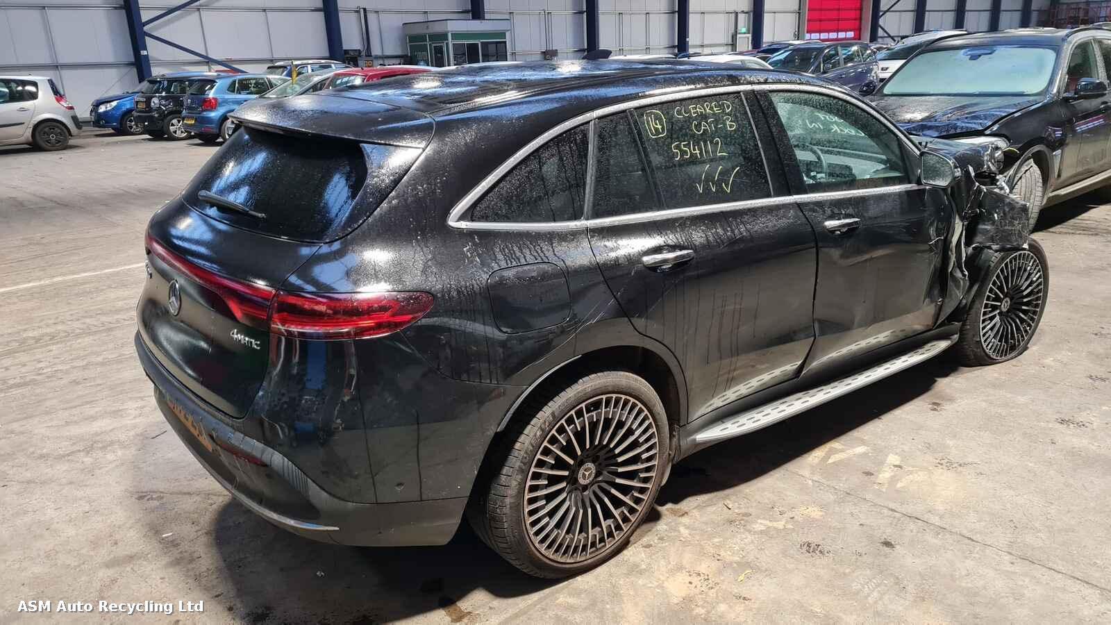 View Auto part Mercedes Eqc 2022 5 Door Estate Breaking