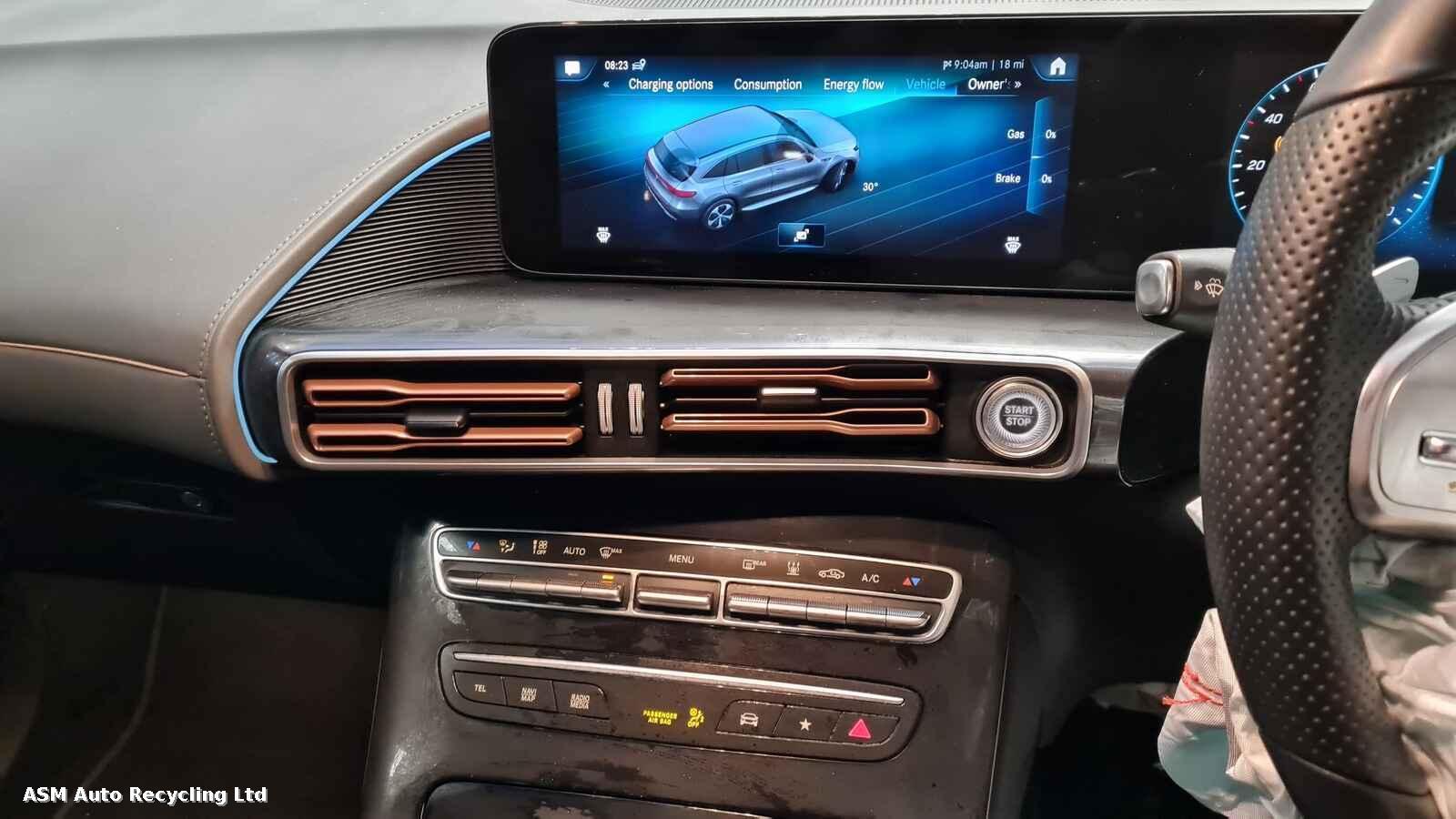 View Auto part Mercedes Eqc 2022 5 Door Estate Breaking