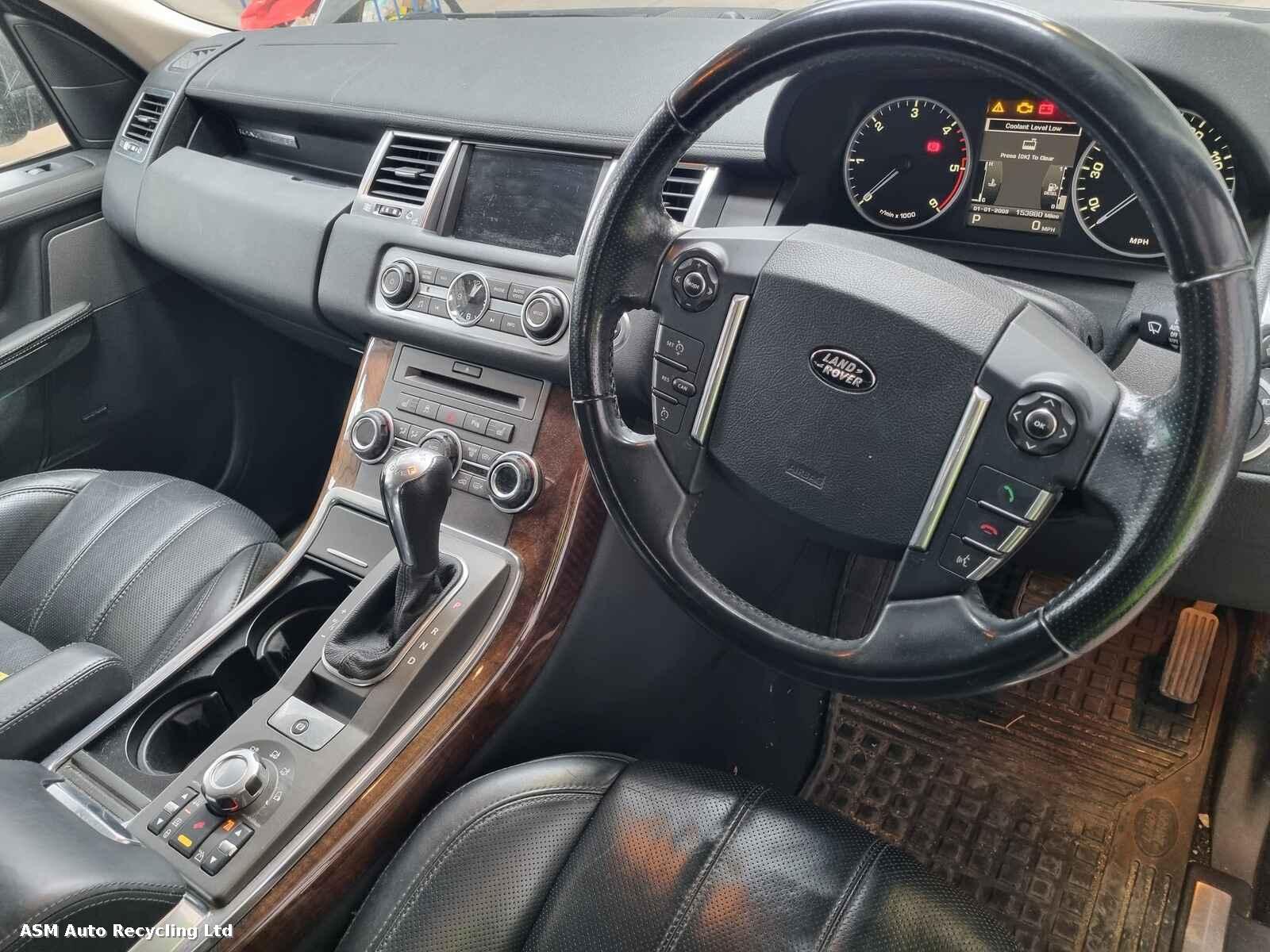 Land Rover Range Rover Sport 2010 5 Door Estate Breaking View Auto part Land Rover Range Rover Sport 2010 5 Door Estate Breaking